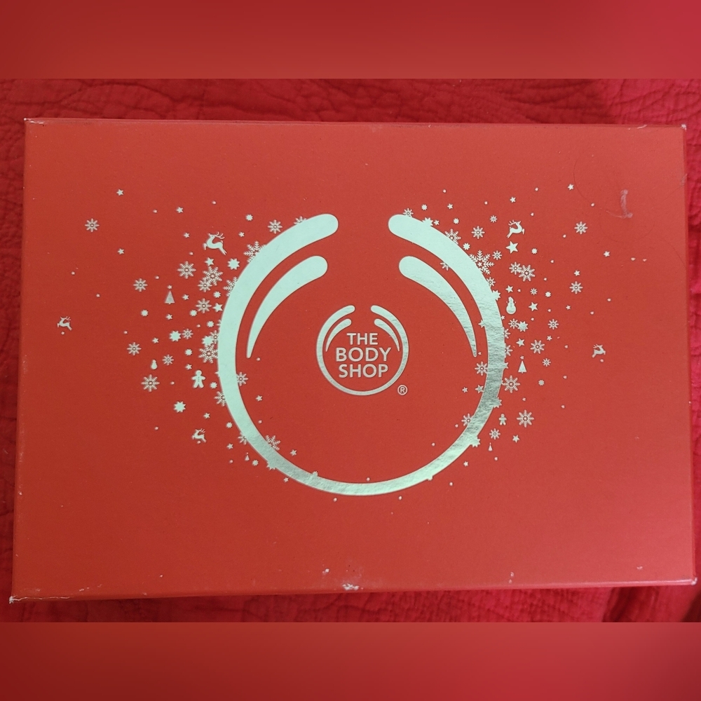 The Body Shop Strawberry Gift Box